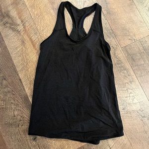 LULULEMON - Racerback Tank Top black/gold - approx size 4